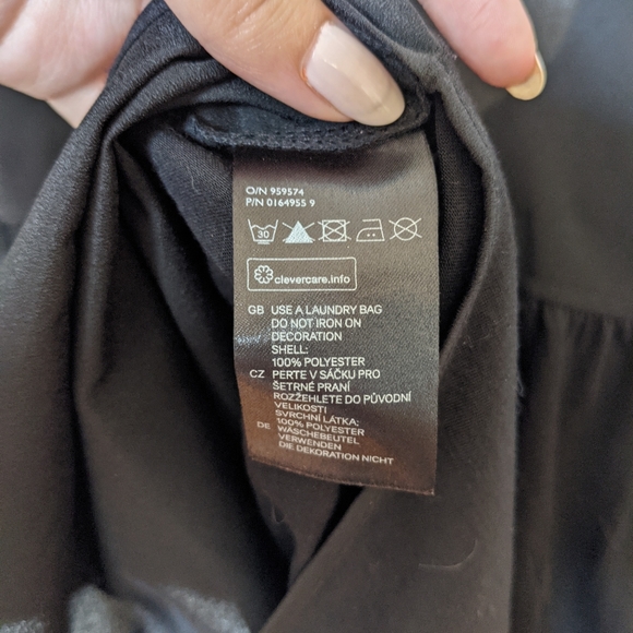 H&M rhinestone collar button down - Picture 4 of 4